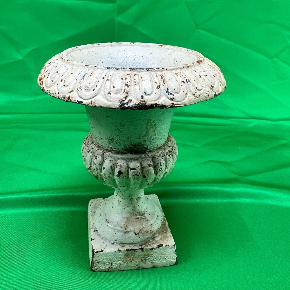 Small Medici Cast Iron Urn vintage